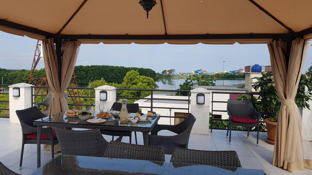Twins Hotel Anaklia Luaran gambar